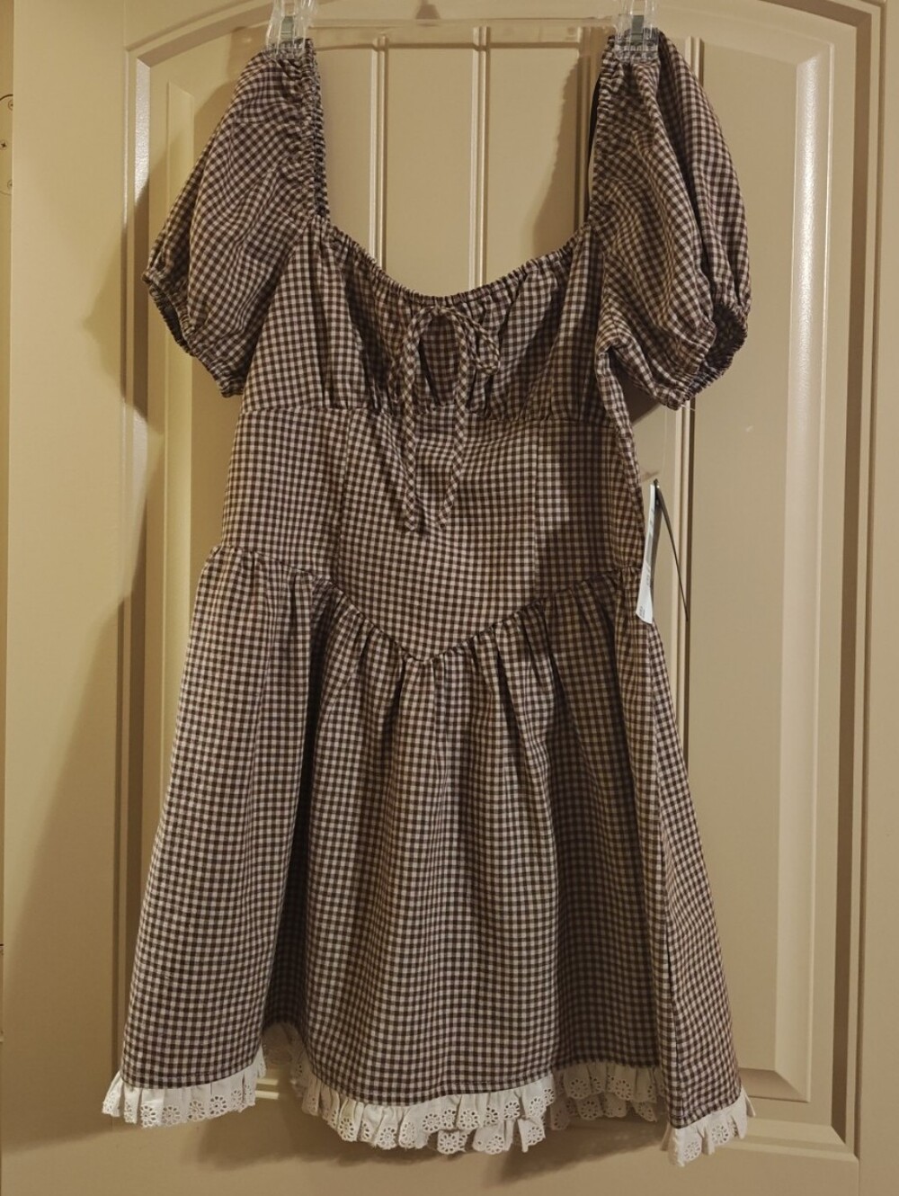 City Triangles Brown and White Gingham Tiered Dress Sz M Puff Sleeve